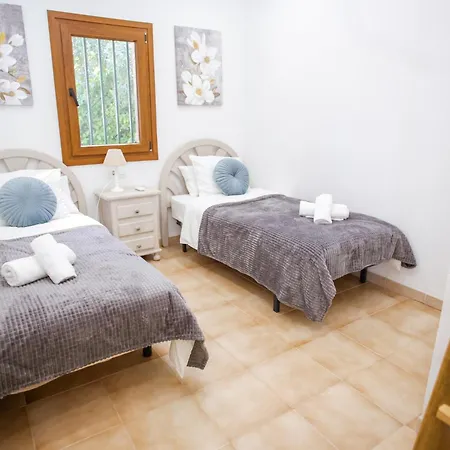 Dom wakacyjny Cl12 Magnificent With Beautiful Sea Views