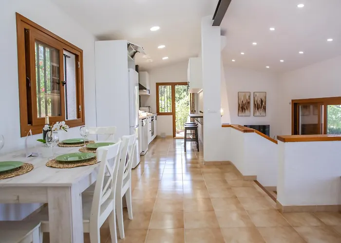 Cl12 Magnificent With Beautiful Sea Views Holiday home *