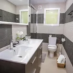 Cl12 Magnificent With Beautiful Sea Views *